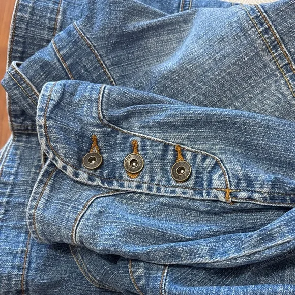 St. John's Bay Light Blue Denim Jacket - Picture 5 of 5